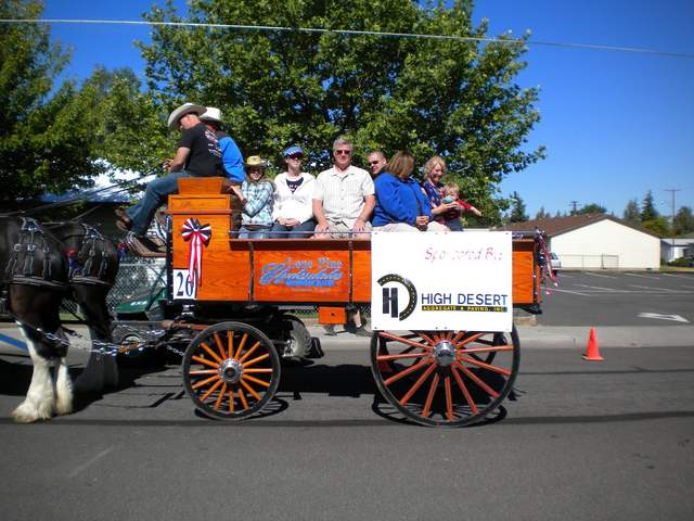 Hitch wagon used for parades